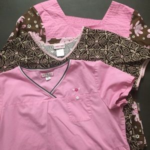 Set of three scrubs.